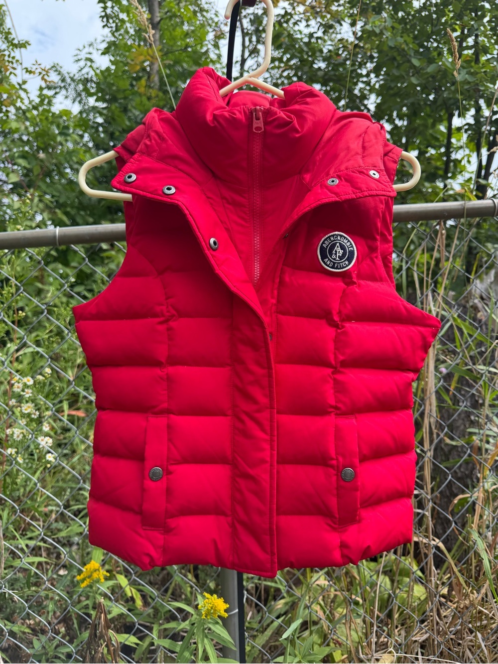 Abercrombie & Fitch Hooded Red Puffer Vest Y2K DOWN FILLED Feather Size MEDIUM